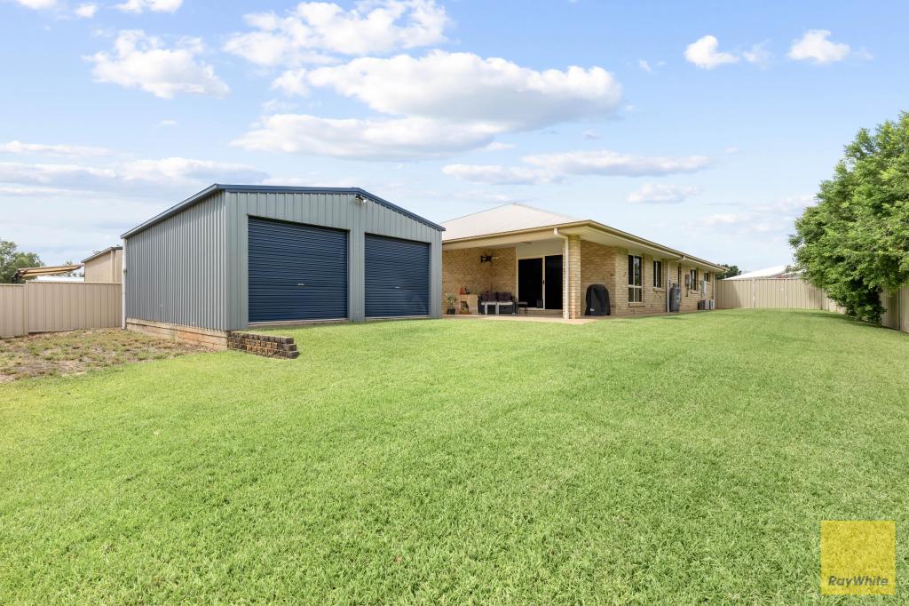 9 Canterbury Rd, Emerald, QLD 4720