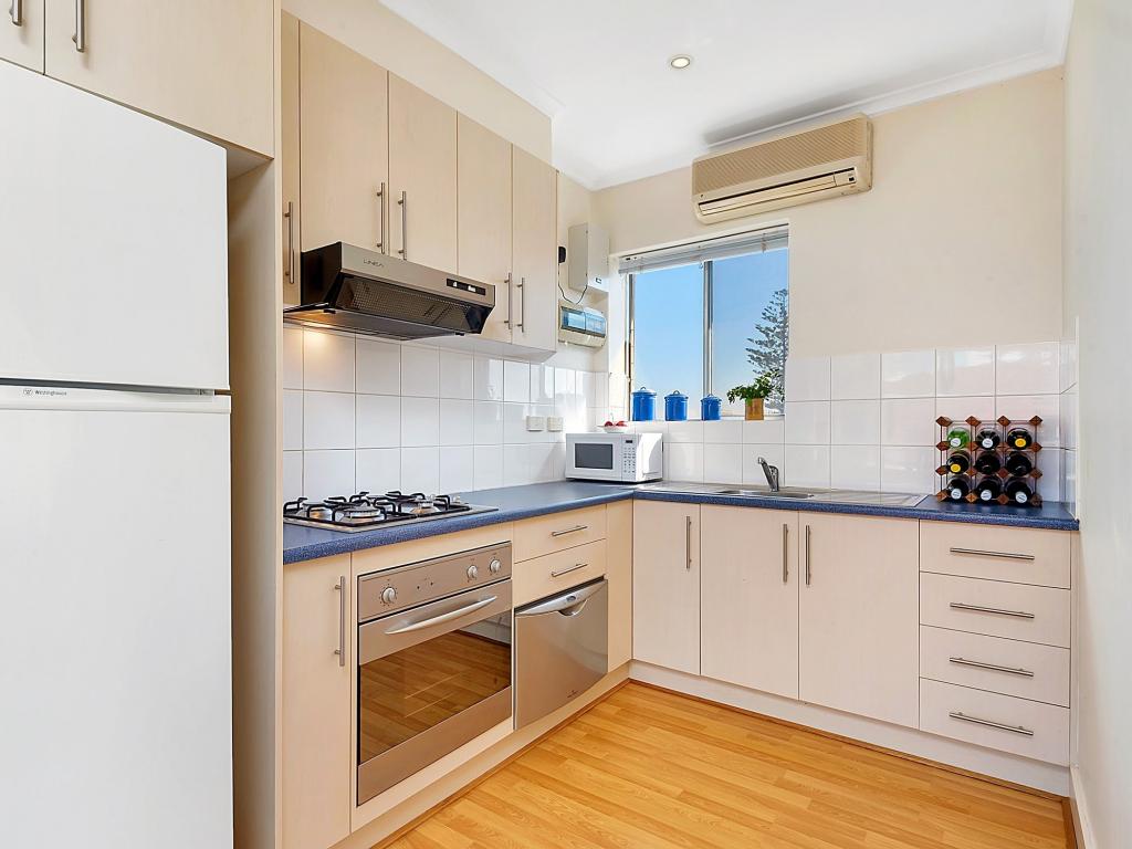 8/205 Lady Gowrie Dr, Largs Bay, SA 5016