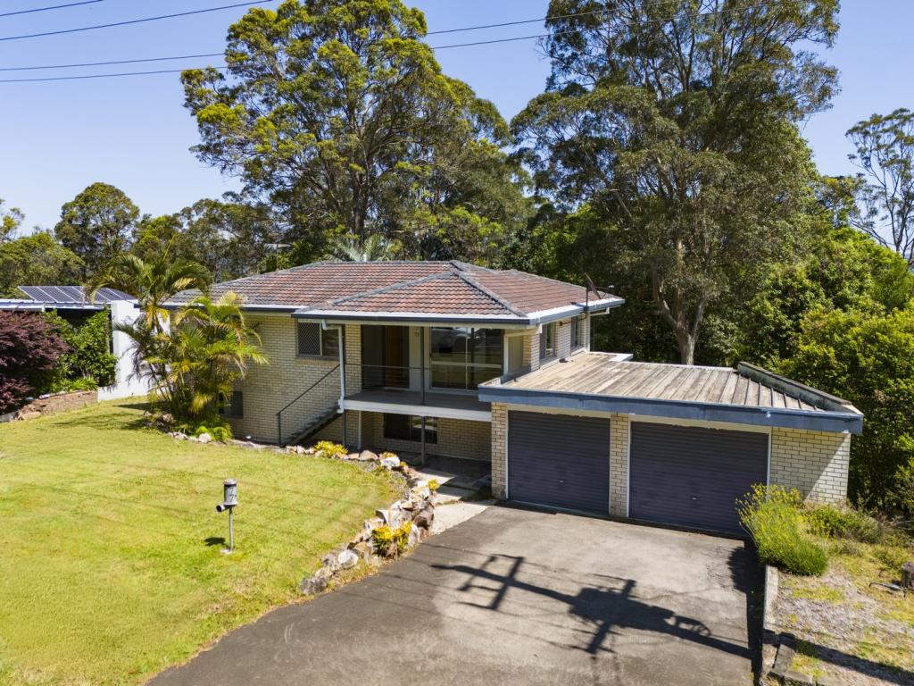 77 Panorama Dr, Nambour, QLD 4560