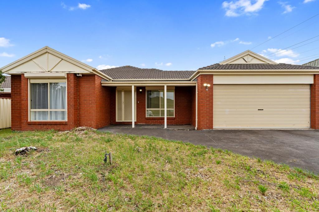 15 Egret Cres, Cairnlea, VIC 3023