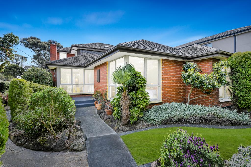 135 Watsons Rd, Glen Waverley, VIC 3150