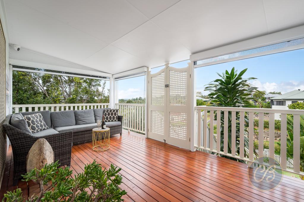 6 Windrush Cl, Eatons Hill, QLD 4037