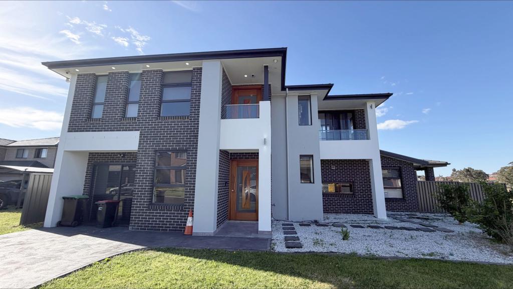 5 Angelina Ct, Green Valley, NSW 2168