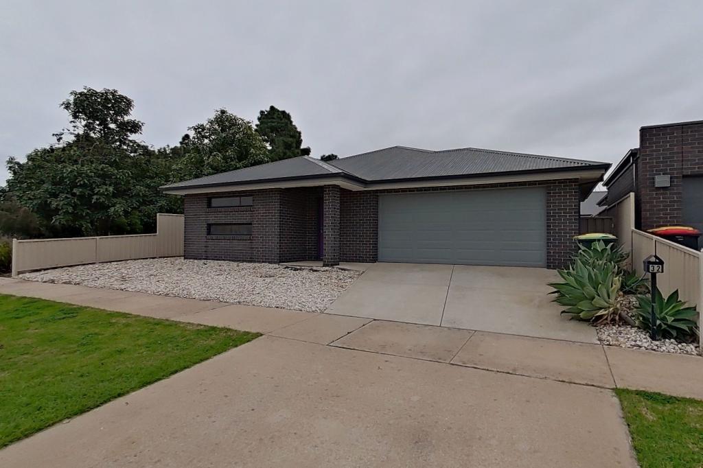 32 Boree Dr, Swan Hill, VIC 3585