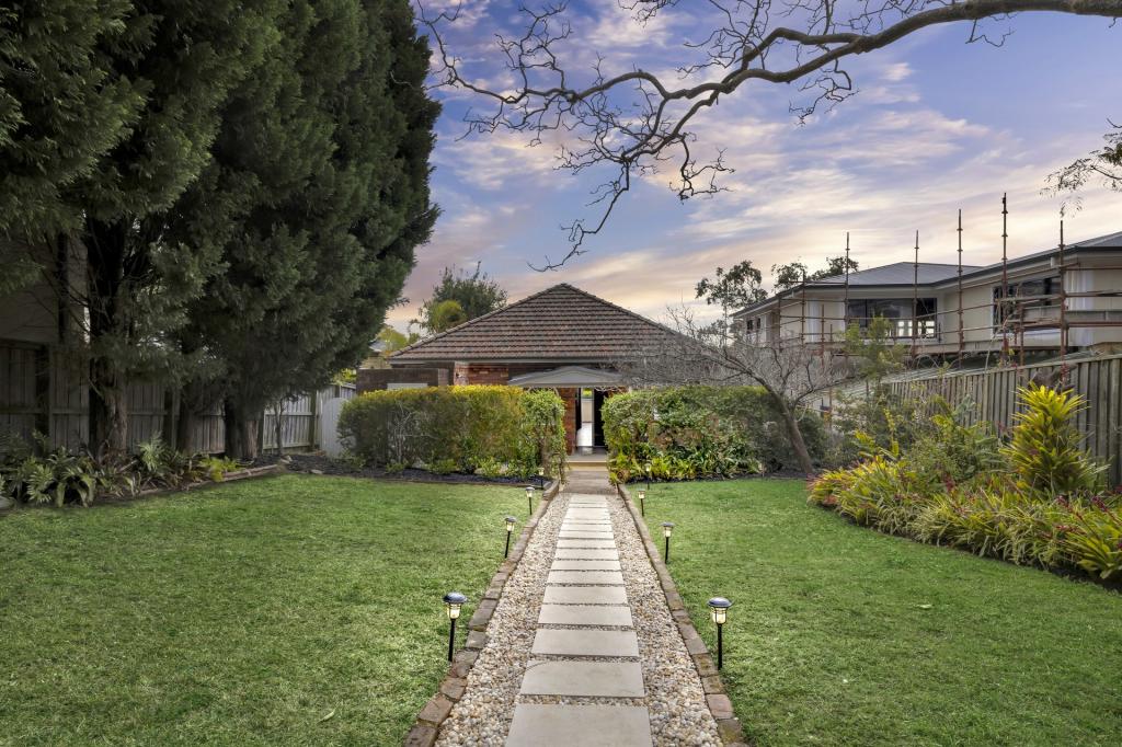 34 Macmillan St, Seaforth, NSW 2092