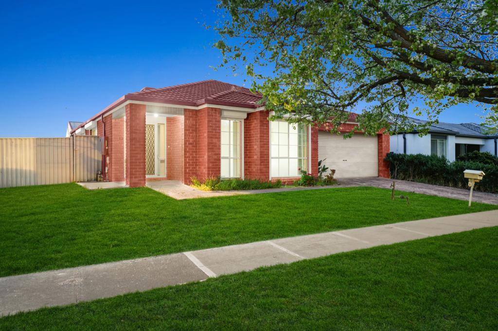 12 Manor Ct, Cranbourne East, VIC 3977