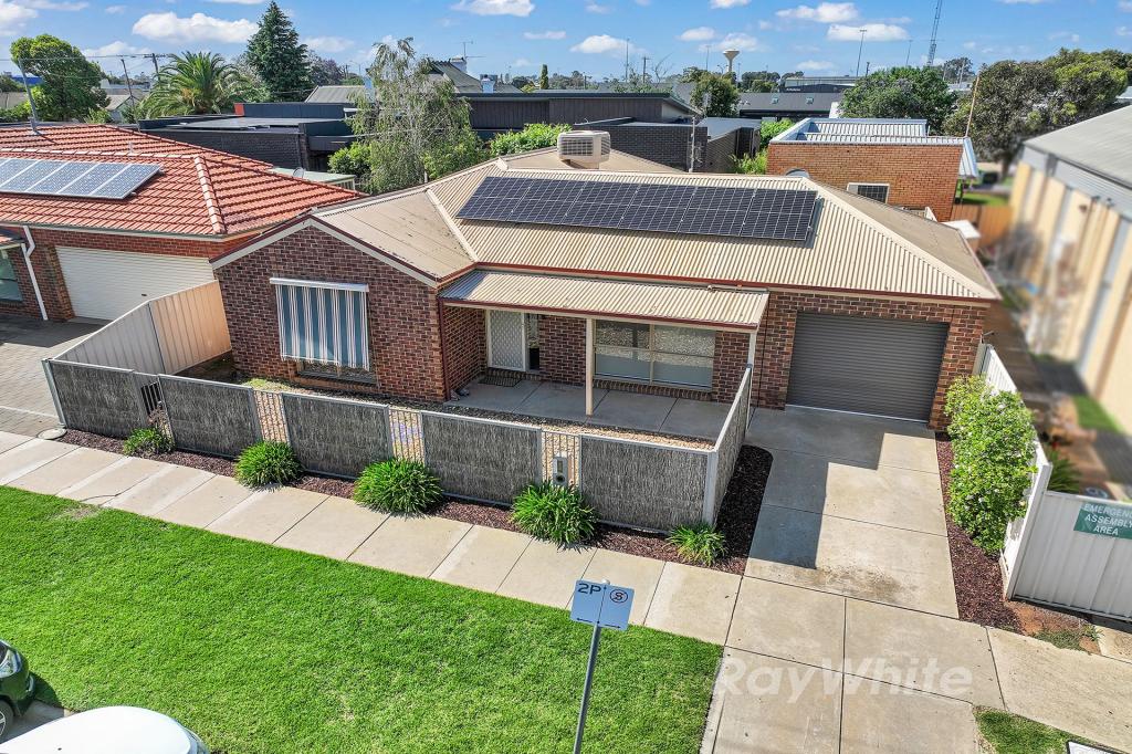 209 SERVICE ST, ECHUCA, VIC 3564