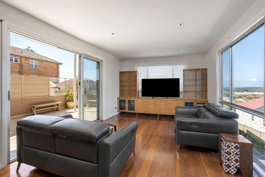 62a Mckenzie Ave, Wollongong, NSW 2500