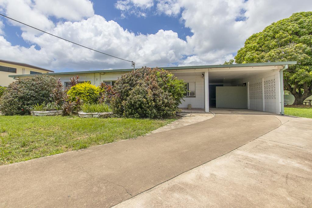 2/9 Tingha St, Cranbrook, QLD 4814