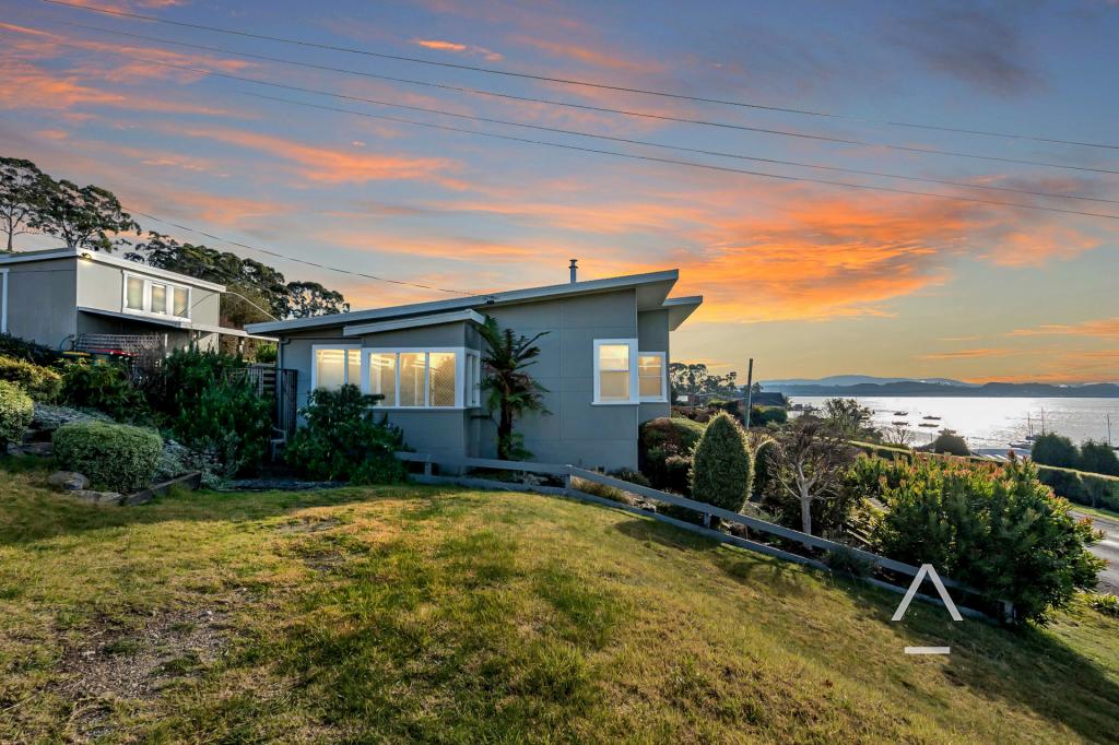 147 Flinders St, Beauty Point, TAS 7270