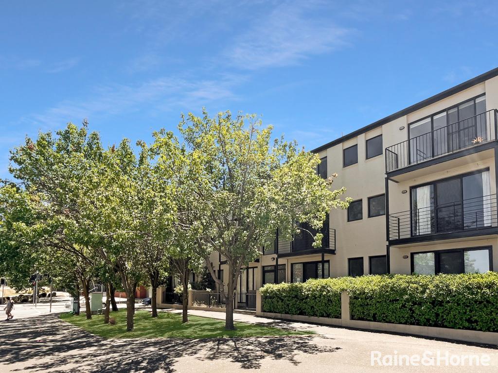 7/35 Anthony Rolfe Ave, Gungahlin, ACT 2912