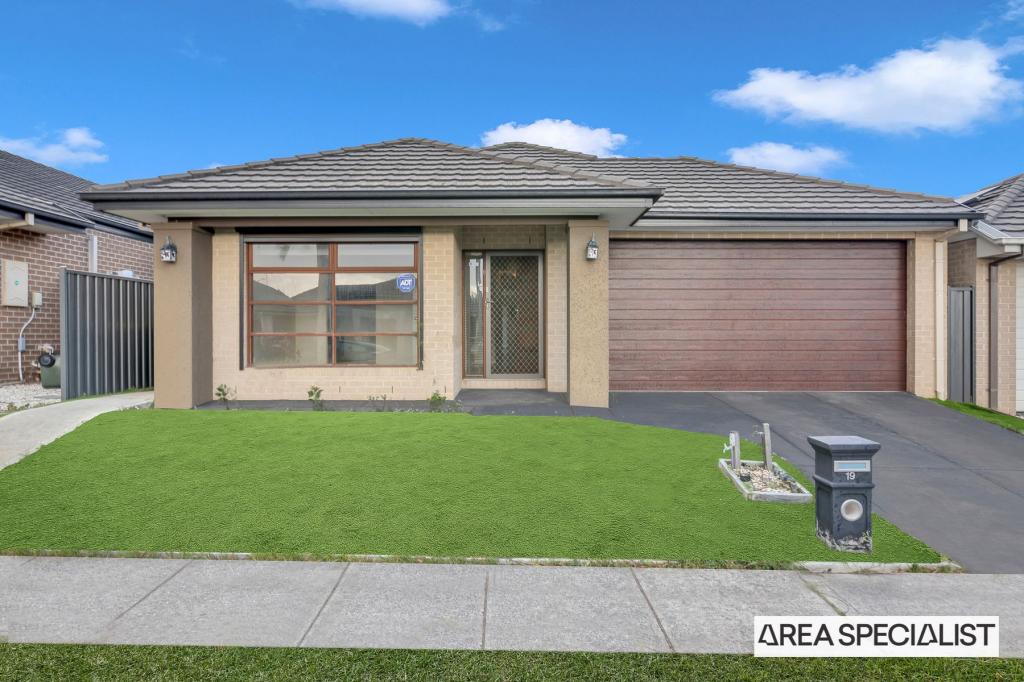 19 Heathcote Rd, Manor Lakes, VIC 3024