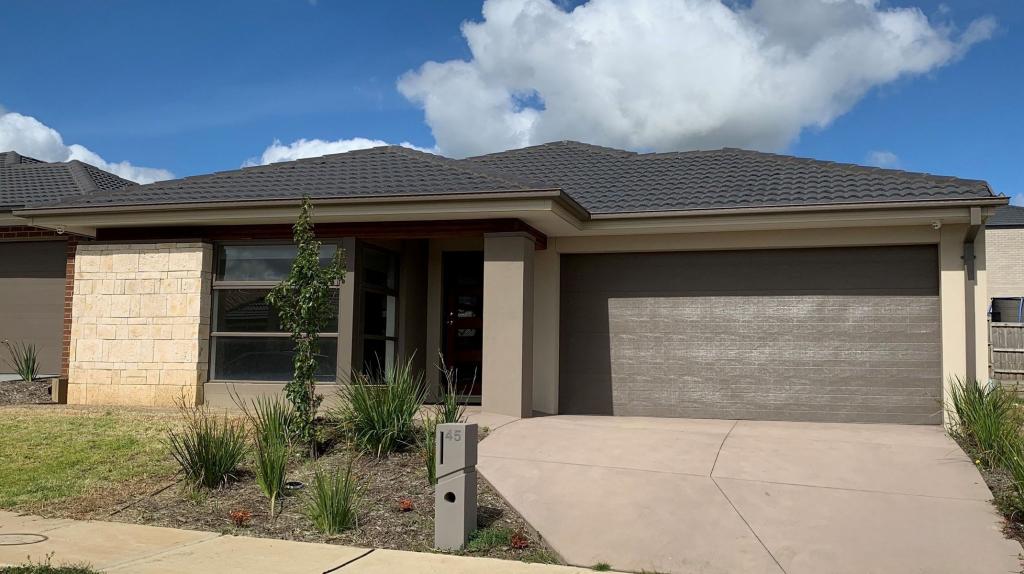 45 Moroak Cres, Clyde North, VIC 3978