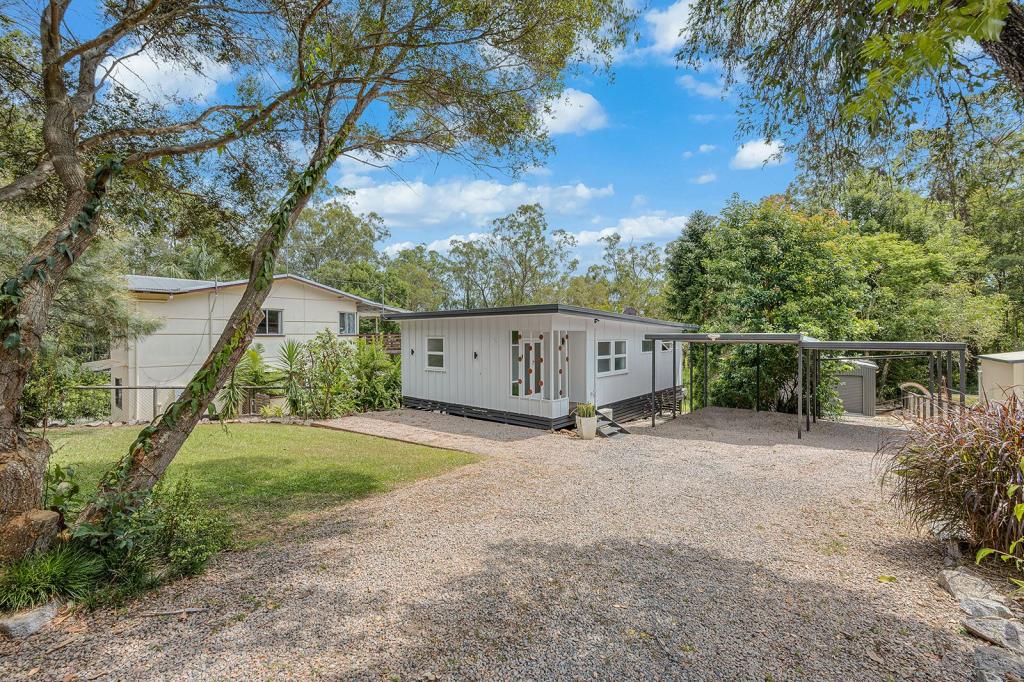 82 Station Rd, Wamuran, QLD 4512