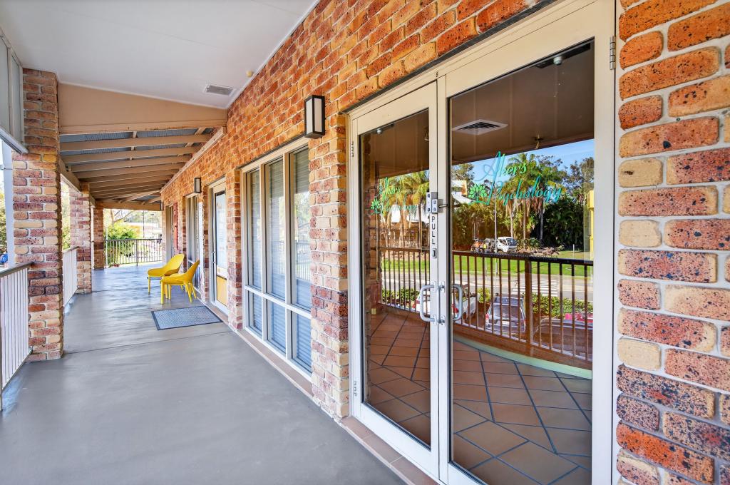 LEVEL ONE 9-11 SIR JOHN OVERALL DR, HELENSVALE, QLD 4212