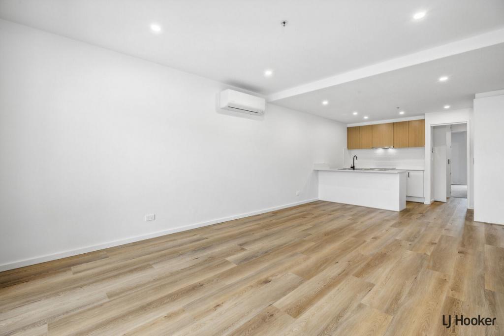 51/2 Cornelius St, Coombs, ACT 2611