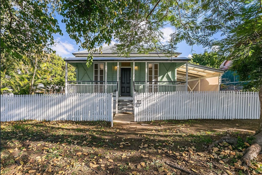 31 CANNING ST, NORTH IPSWICH, QLD 4305