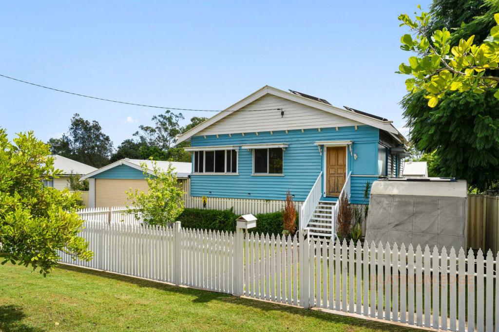 4 Ecole St, Beaudesert, QLD 4285