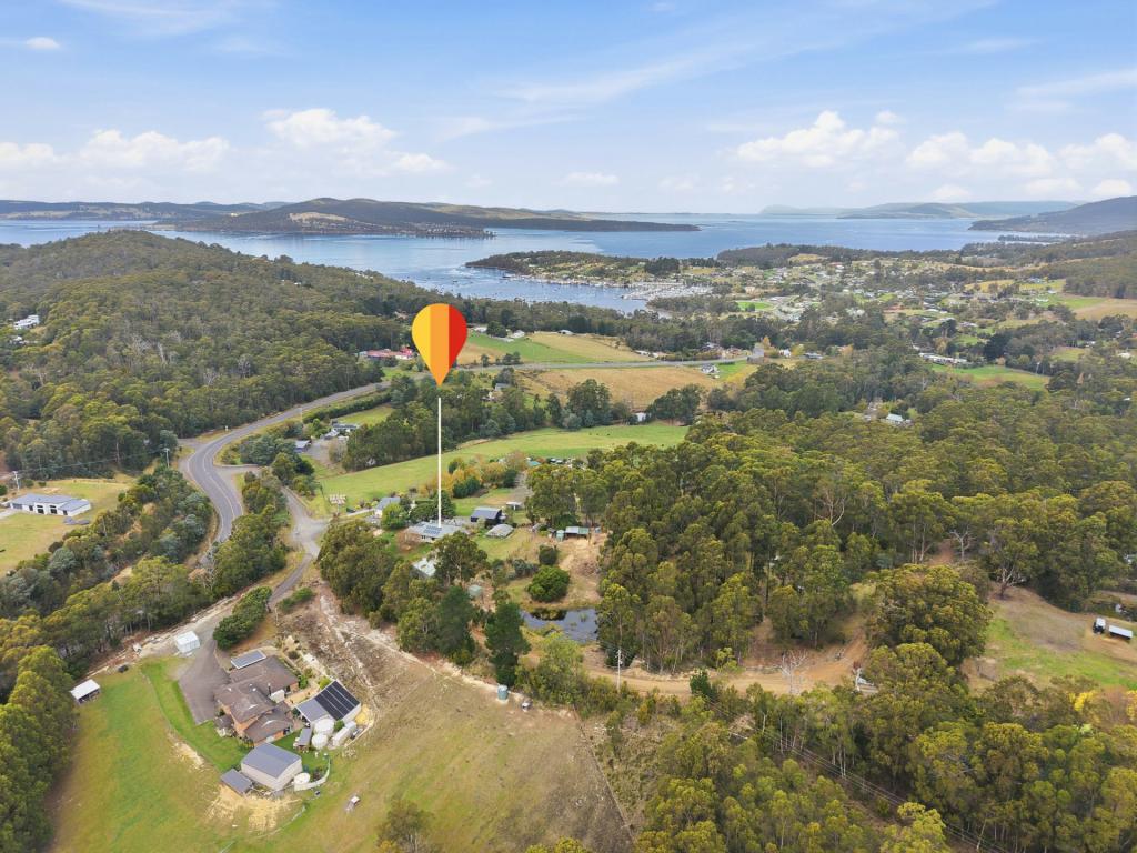 15 BLOOMSBURY LANE, KETTERING, TAS 7155