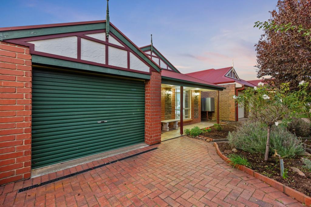 11 Baume Cct, Old Reynella, SA 5161