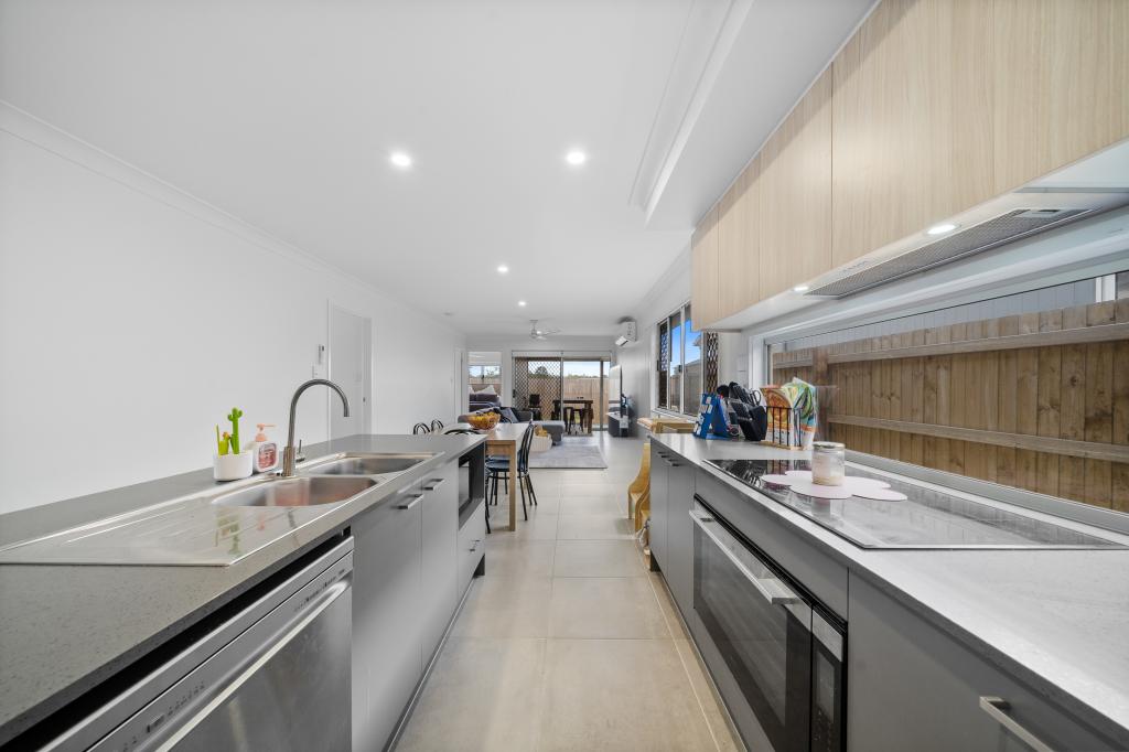 40 Vespar Rd, Flagstone, QLD 4280