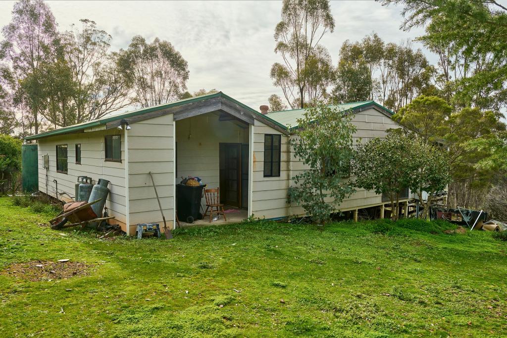 63 Gordons Dr, Redcastle, VIC 3523