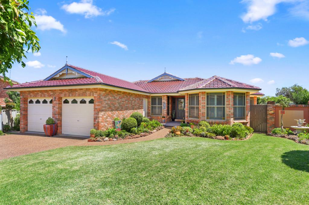 11 Korangi Pl, Hillvue, NSW 2340