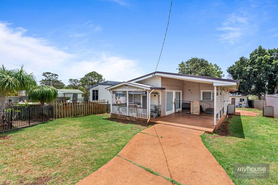 143 Stephen St, Harristown, QLD 4350