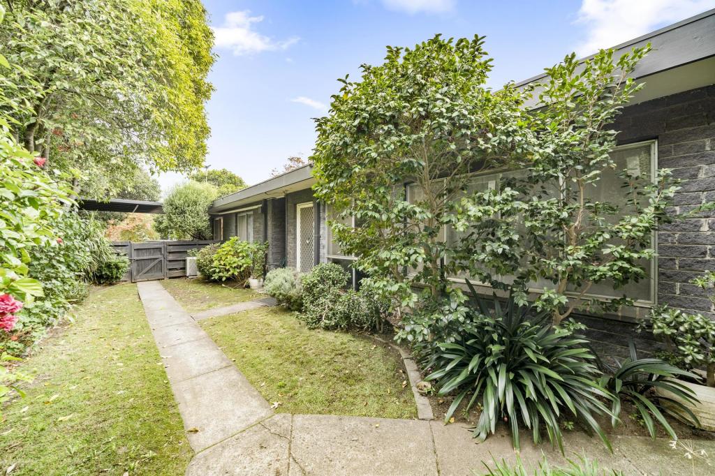 1/5 Carson Cres, Hawthorn, VIC 3122