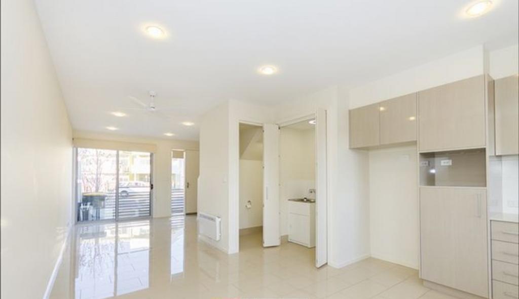 38 Redruth St, Crace, ACT 2911