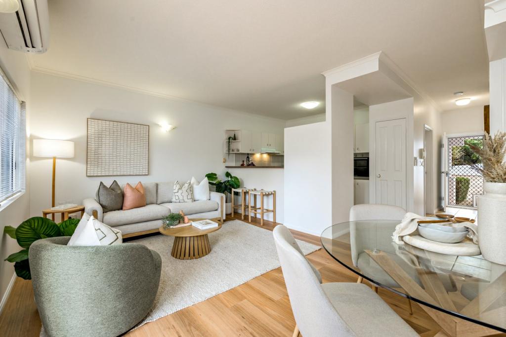 21/34-40 Lily St, Cairns North, QLD 4870