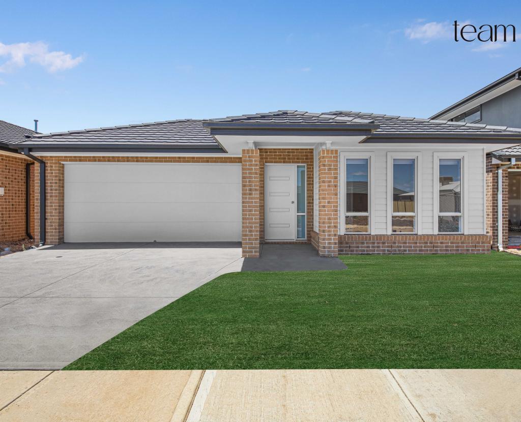 8 Jackaroo St, Manor Lakes, VIC 3024