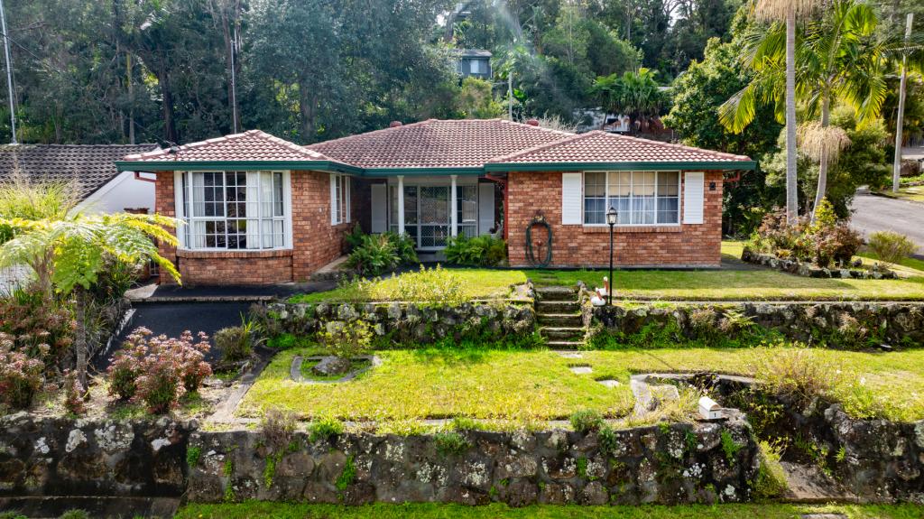 1 MCMANUS CL, UMINA BEACH, NSW 2257