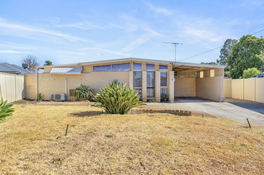 5 GREENWOOD PL, LYNWOOD, WA 6147