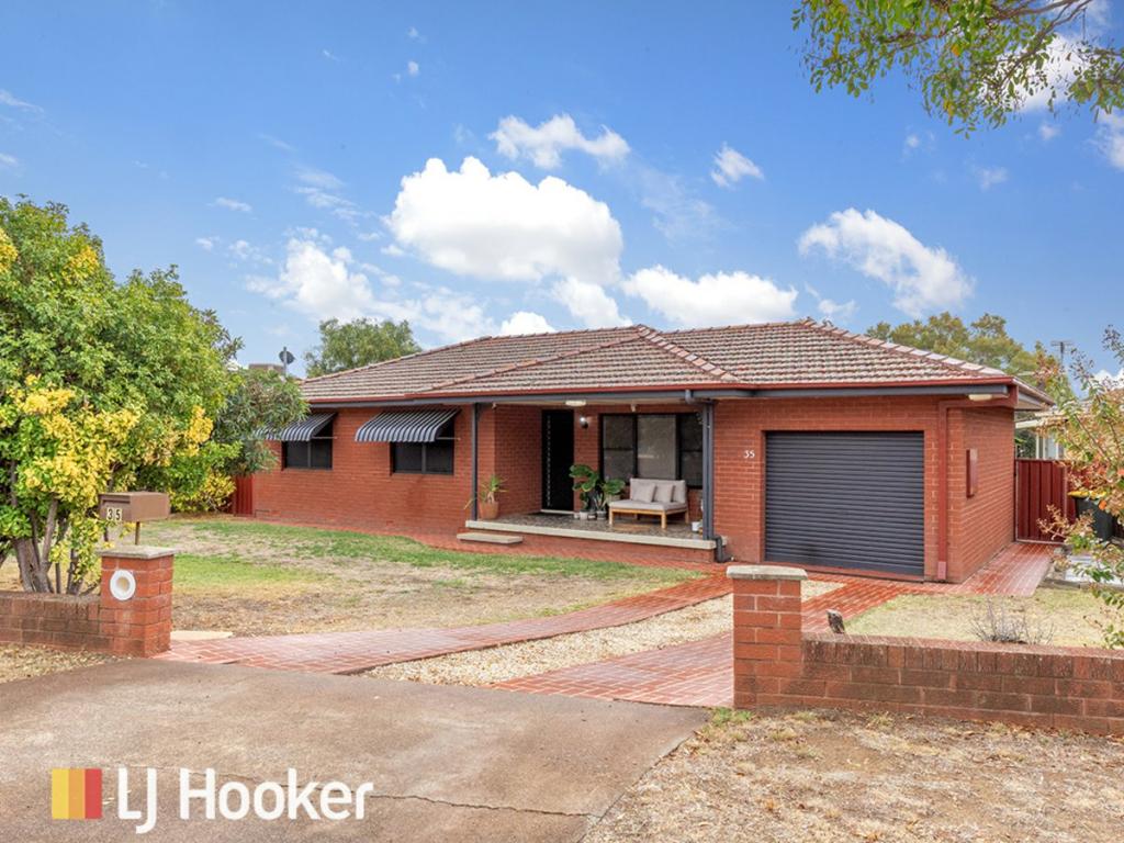 35 Kinarra St, South Tamworth, NSW 2340