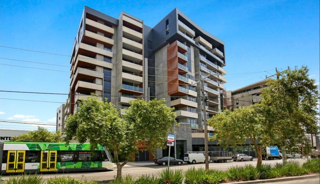 304/33-43 Plenty Rd, Preston, VIC 3072