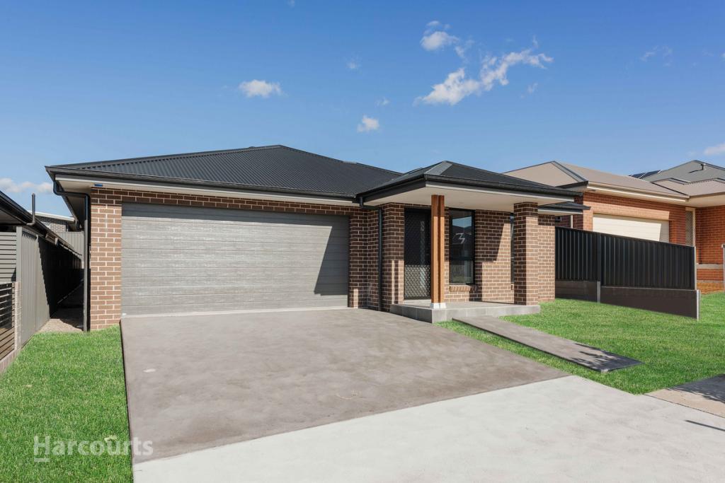 33 Bottlebrush Dr, Calderwood, NSW 2527