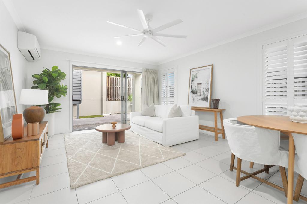 32/5 BORDER DR N, CURRUMBIN WATERS, QLD 4223