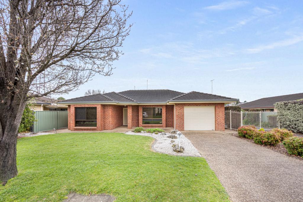 18 Saint Martins Dr, Mount Gambier, SA 5290