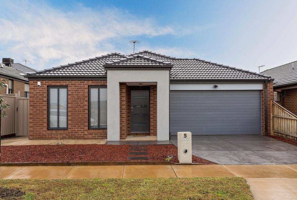 5 Mansfield Dr, Werribee, VIC 3030