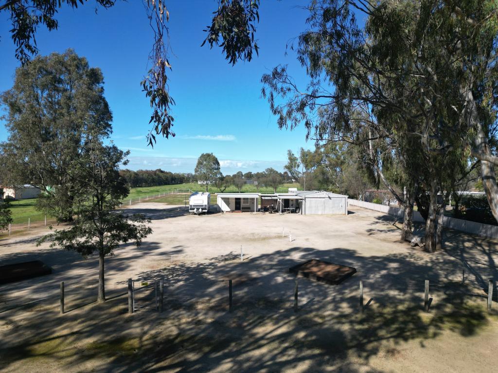 10 Williams St, Bearii, VIC 3641