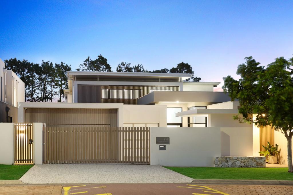 1819 Pinehurst Dr, Hope Island, QLD 4212