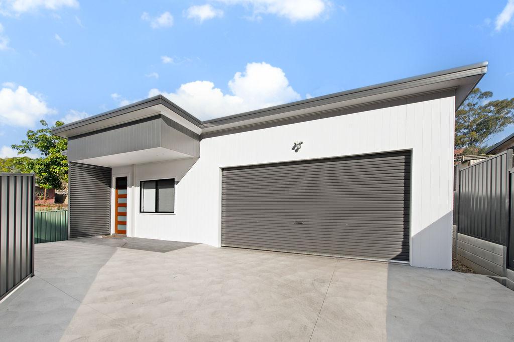 1/179 Henry Lawson Dr, Georges Hall, NSW 2198