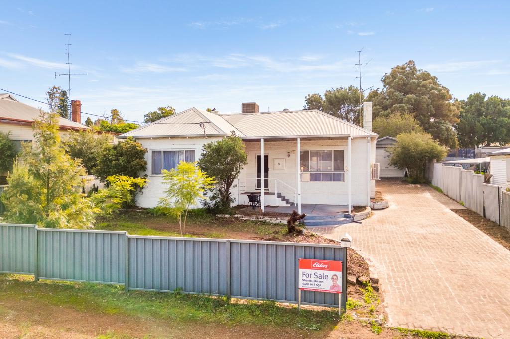 5 Enfield Tce, Northam, WA 6401