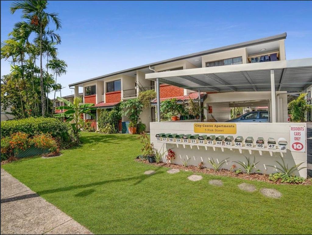 16/5-9 Fisk St, Westcourt, QLD 4870