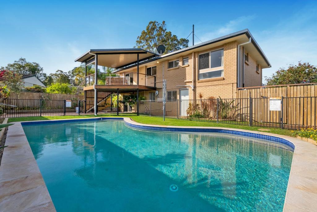 233 Bapaume Rd, Holland Park West, QLD 4121