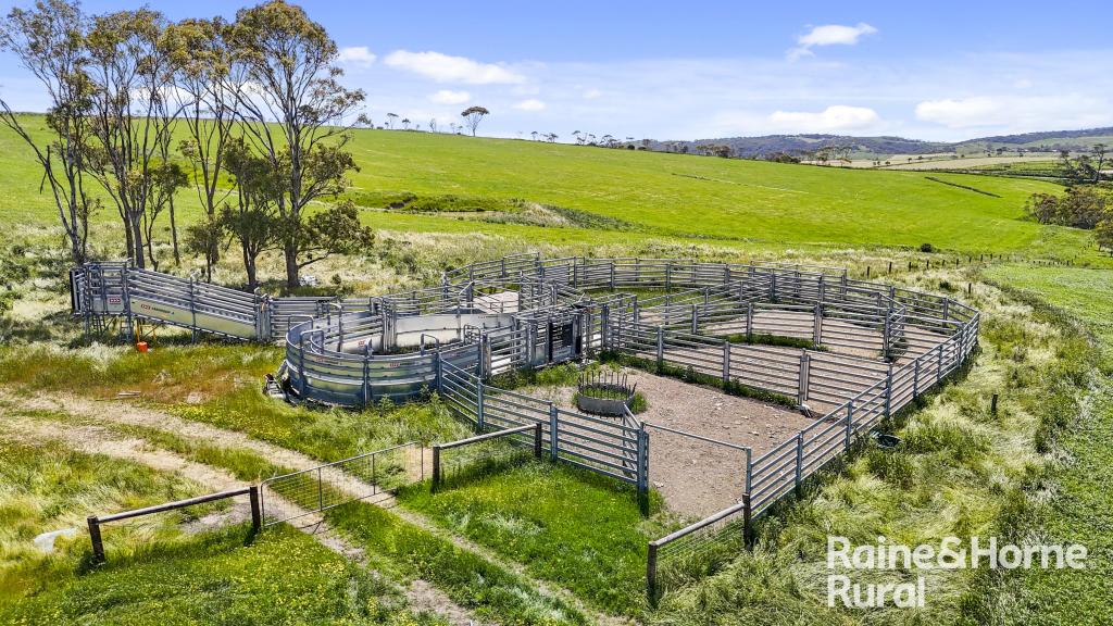 25 Nosworthy Rd, Inman Valley, SA 5211