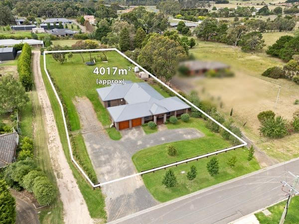 154 KING ST, WALLAN, VIC 3756