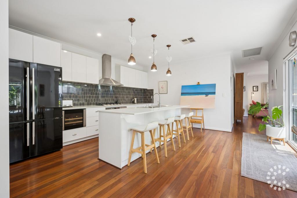 8a Sumpton St, Hilton, WA 6163