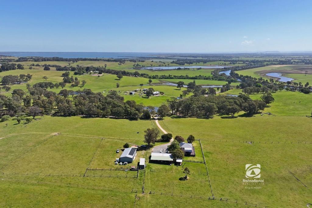 75 ROSHERVILLE RD, SWAN REACH, VIC 3903